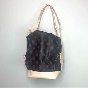 Avon signature collection purse 